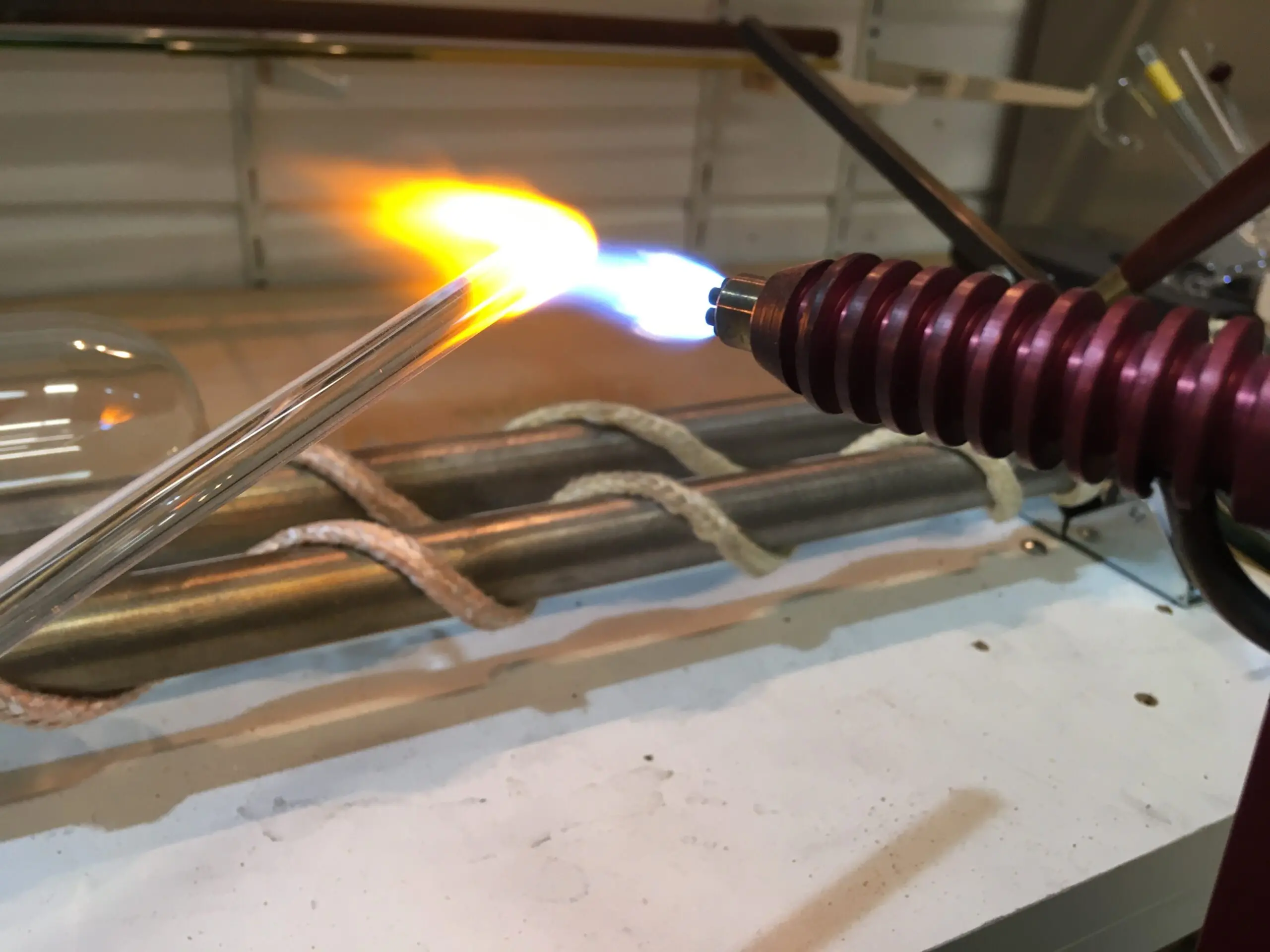 lampwerk met borocilicaat glas